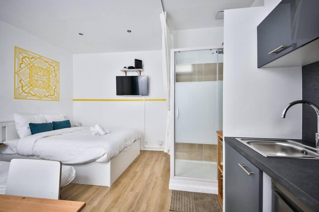 Cosy Independant Studio Proche Gare Et Jardin Париж Екстериор снимка