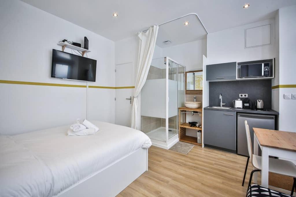Cosy Independant Studio Proche Gare Et Jardin Париж Екстериор снимка
